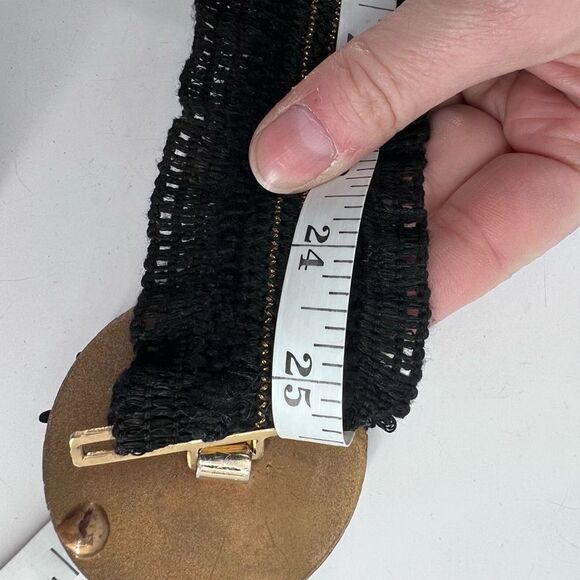 Vintage Black Maple Leaf Buckle Gathered Belt - Picture 7 of 7